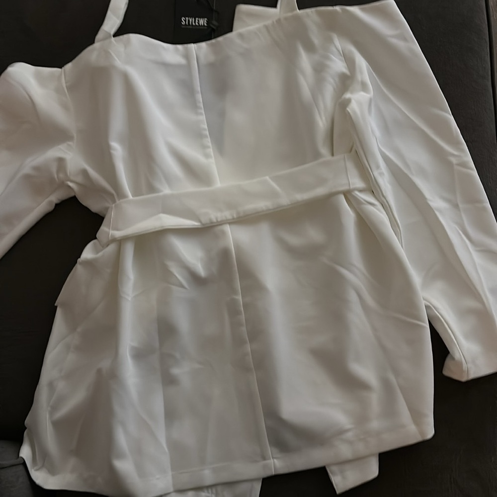 Women’s dress blouse with belt size XL - Picture 5 of 5